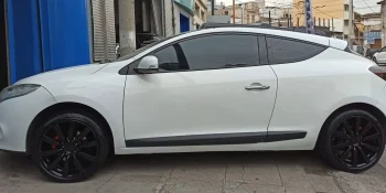 Ζάντα Renault βαμμένη μαύρο με ηλεκτροστατική βαφή