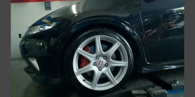 Ζάντα Honda βαμμένη ασημί με ηλεκτροστατική βαφή