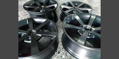 Smart rim in black after electrostatic powder coating - 2