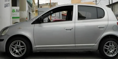 Ζάντα Toyota βαμμένη ασημί με ηλεκτροστατική βαφή