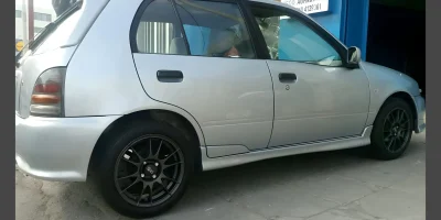 Ζάντα Toyota βαμμένη ανθρακί με ηλεκτροστατική βαφή