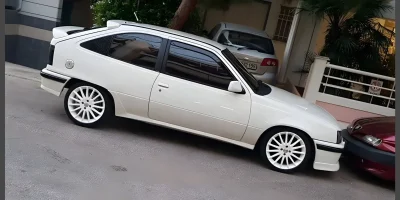 Ζάντα Opel βαμμένη λευκό με ηλεκτροστατική βαφή